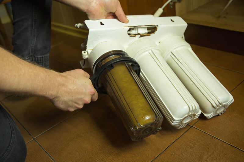 Inside Water Purifier Components